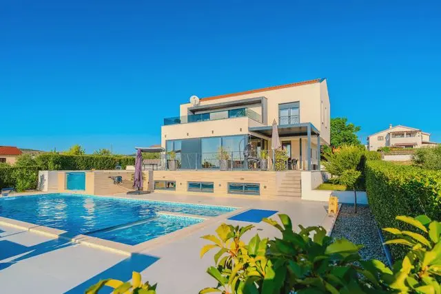 Villa Lara Vrana